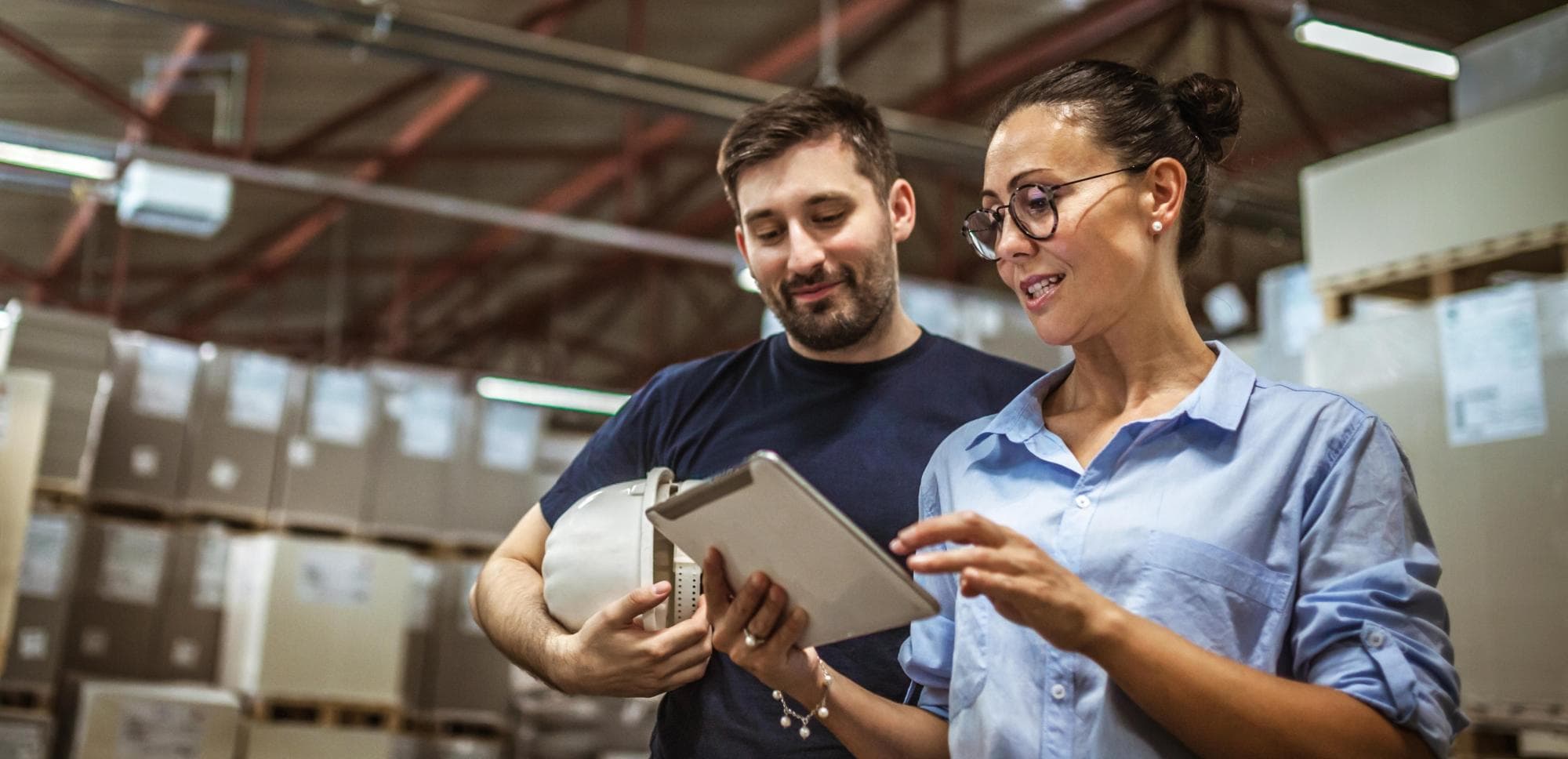 How an On-Site Supervisor Acts as a Bridge Between You and Your Staffing Agency